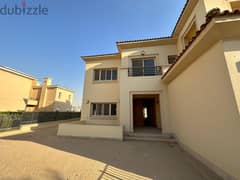 5 Bedrooms Golf View Standalone Villa For Rent Compound Uptown Cairo