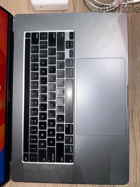 MacBook pro 2019 3