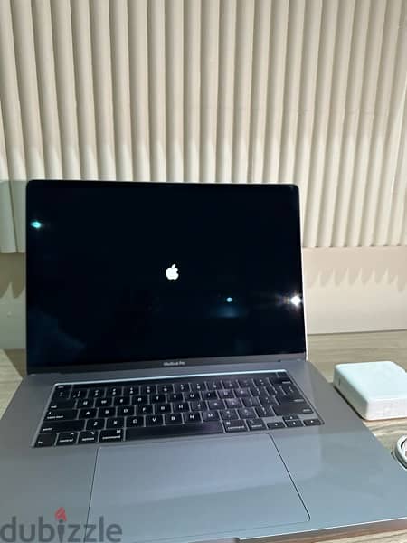 MacBook pro 2019 5