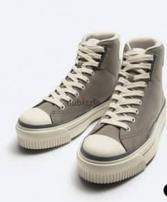 شوز  ZARA اوريجينال مقاس ٤٤ موديل CHUNKY SNEAKERS