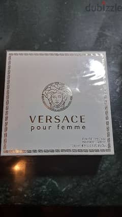 VERSACE