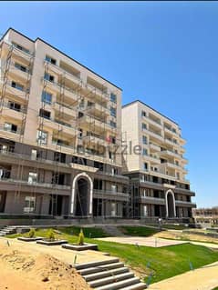 Apartment 144m immediate receipt in front of the embassy district in the administrative capital - in De Joya 3 Compound 0