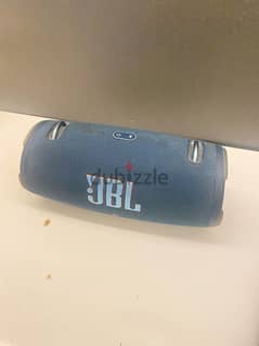 jbl xstrem 3