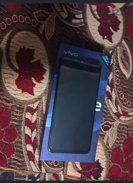 موبايل Vivo v23e  مستعمل بحاله جيده مع العلبه والشاحن 1