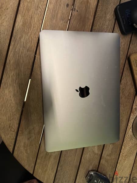 Macbook air 2019 13 inch 128 gb 2