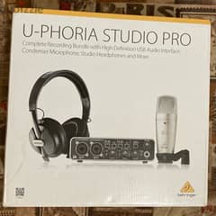 behringer U-PHORIA STUDIO PRO Complete Recording Bundle 0