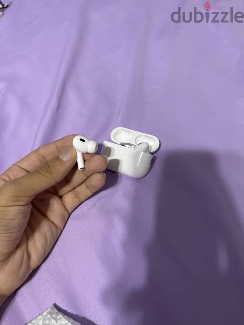 AirPods Pro 2 Mirror High Copy 2