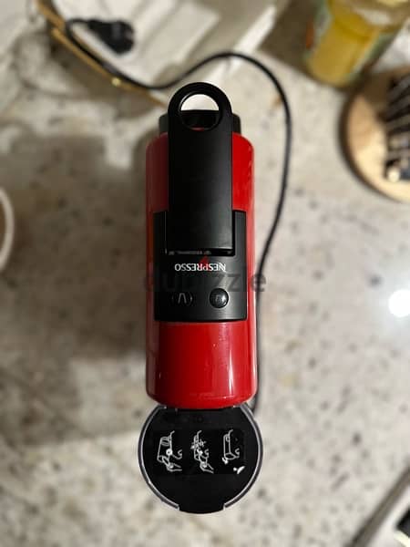 Nespresso Essenza Mini Red 3