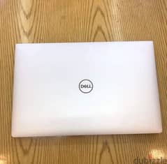 Dell XPS 15 7590