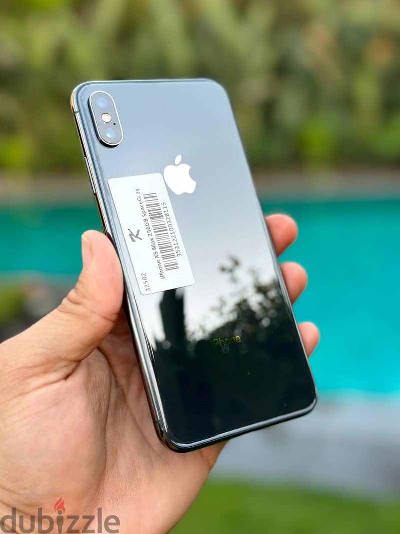 iphone xs max 256GB بمبايعة وضمان & حالات جدييييدة NO ACTIVE 1