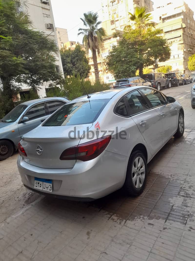 أوبل أسترا OPEL ASTRA 5