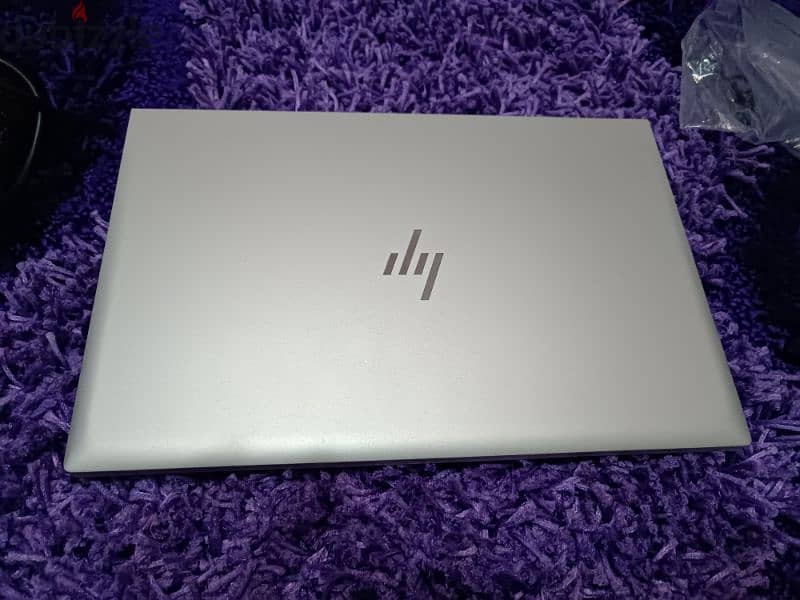 hp elite 840 G7 2years 7months hp international warranty 1