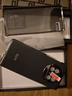 huawei mate x3 cover