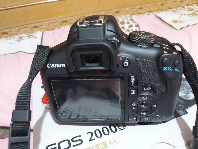 Canon 2000d 1