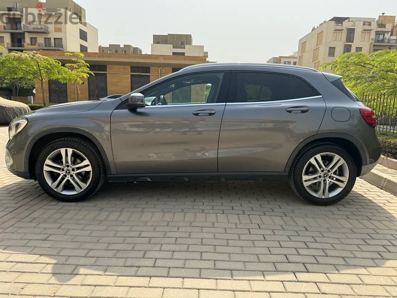 Mercedes-Benz GLA 200 2018 2