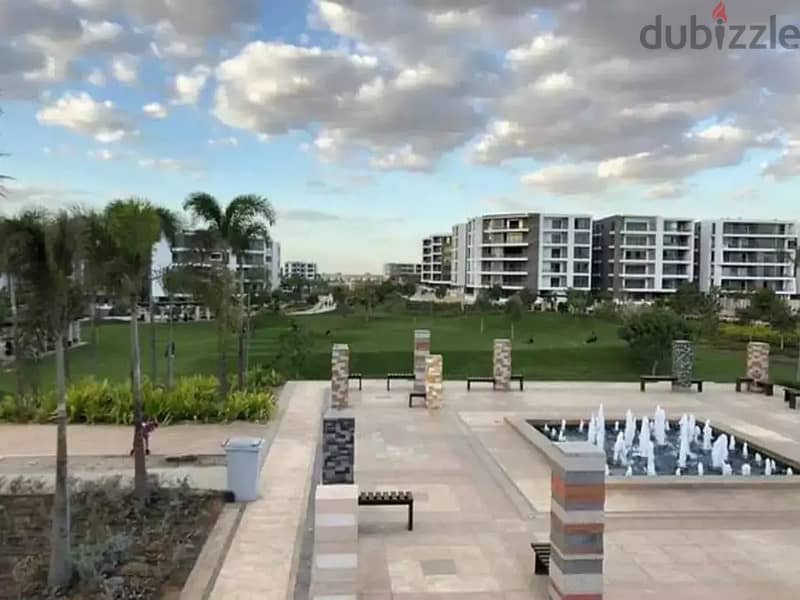 شقة على لاند سكيب في كمبوند تاج سيتي امام المطار Taj City 3