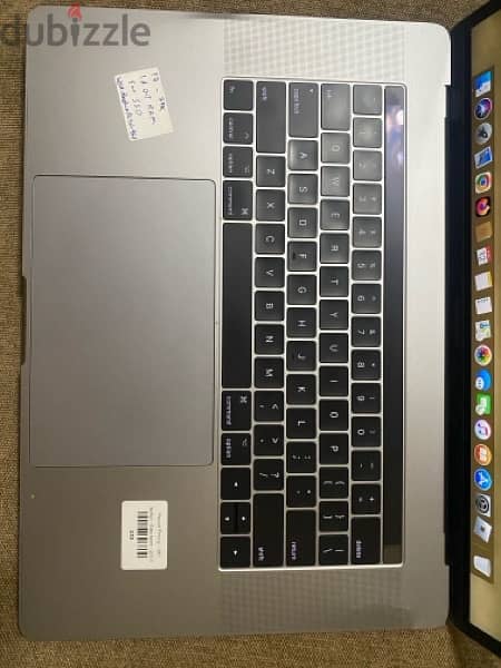 apple MacBook Pro 2017 5