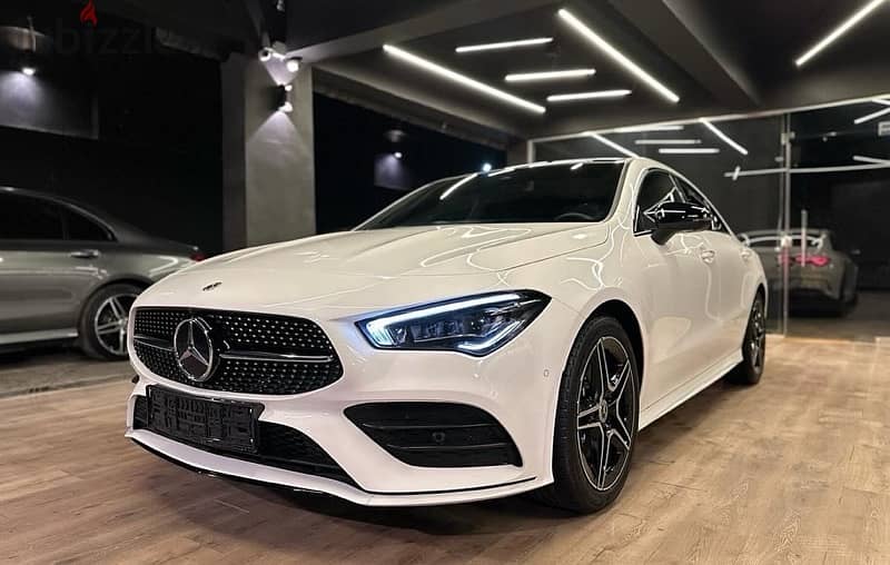 Mercedes-Benz CLA 200 2023 1