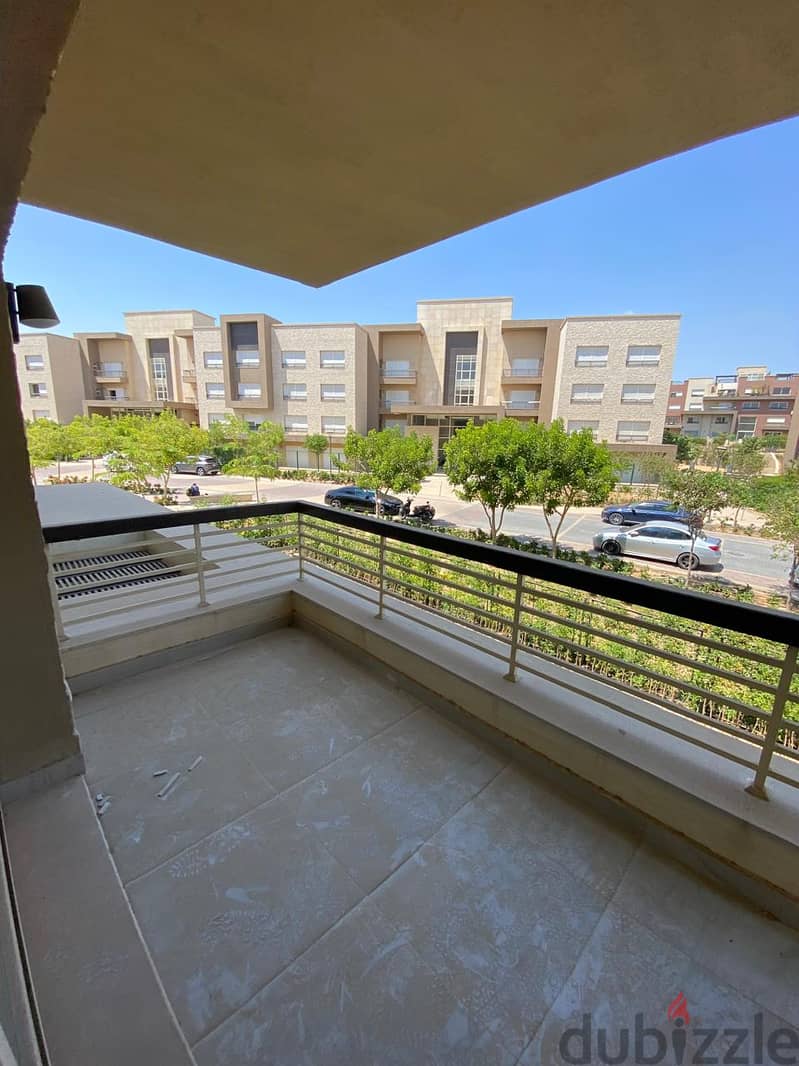 Apartment for sale at New Giza Amberville شقة للبيع بكمبوند نيو جيزة 3