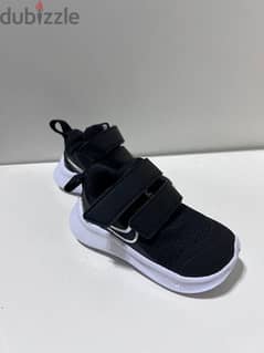 nike VQ1 size 17 0