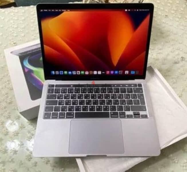 MacBook Pro M1 2020  16 GB RAM 512 SSD 0