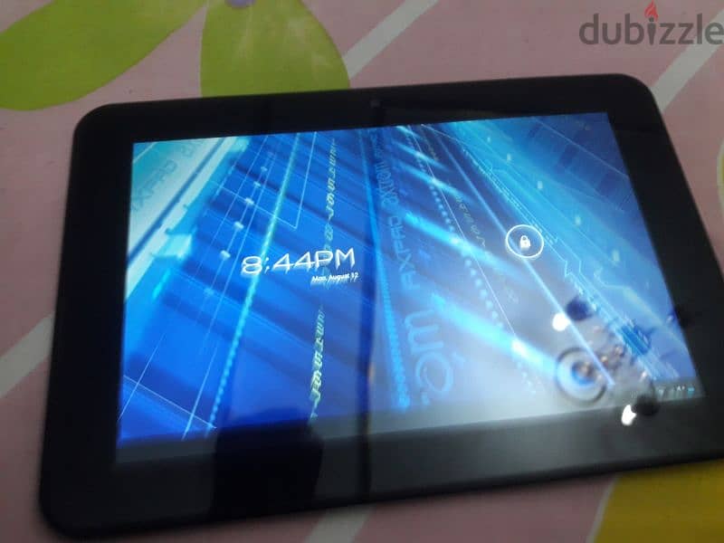 tablet مع hdmi 0