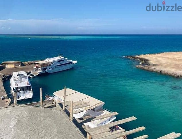 شقة بالغردقة بجوار الهيلتون بشاطي خاص، studio for sale in hurghada sea 1