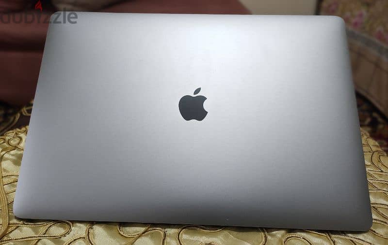 MacBook Pro 2016 Core i7 - 15 Inch 4