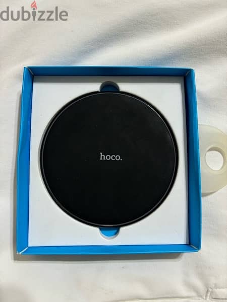 Hoco wireless fast charger 2