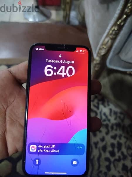 iPhone XS 256G  عرض بيع سريع 0