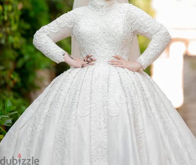 فستان زفاف استخدام مره واحده فقط- wedding dress used on time