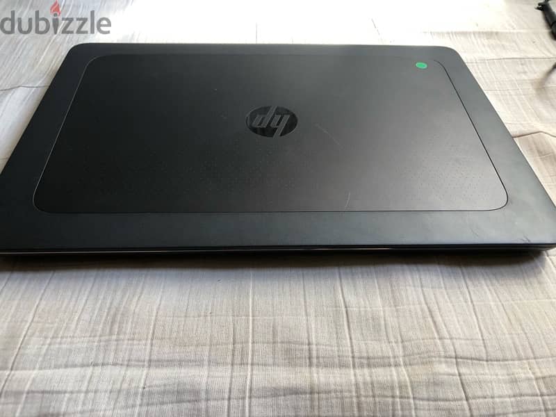 HP ZBook 15 G3 + charger 1