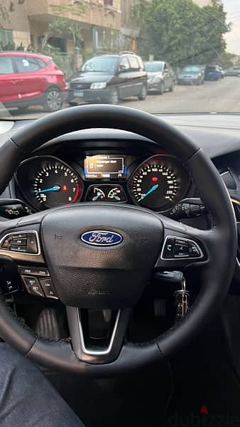 Ford Focus 2018 10