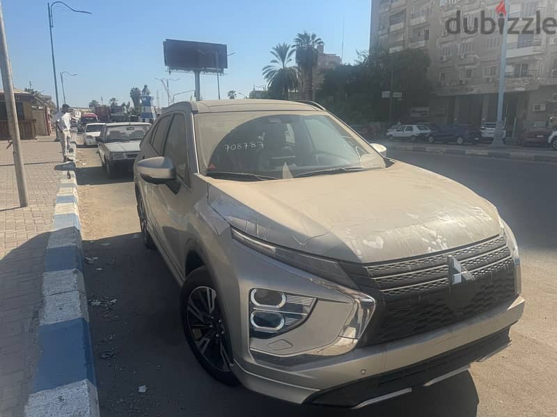 Mitsubishi Eclipse cross 2024 دفع رباعي خليجي اعلى فئة 2