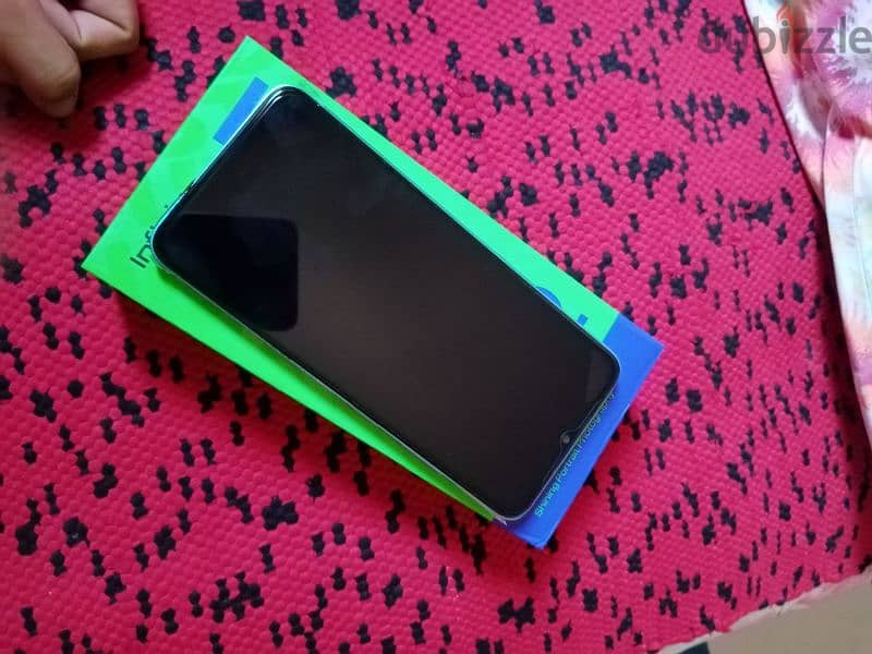 Infinix Hot 30 i 4