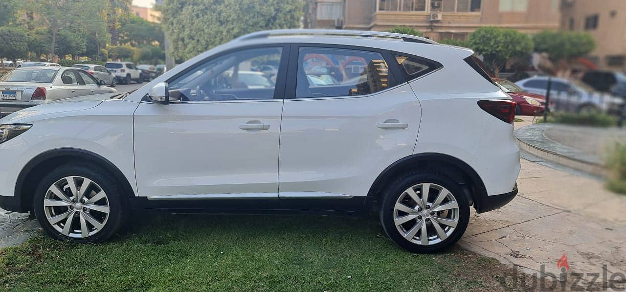 MG ZS - 2021 - WHITE - 54.500 KM - ALL FABRIC - LICENSE END FEB. /2027 5