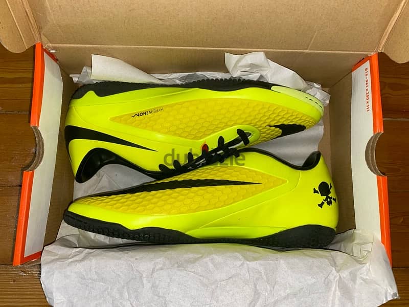 (NEW) Nike Hypervenom football shoes 2