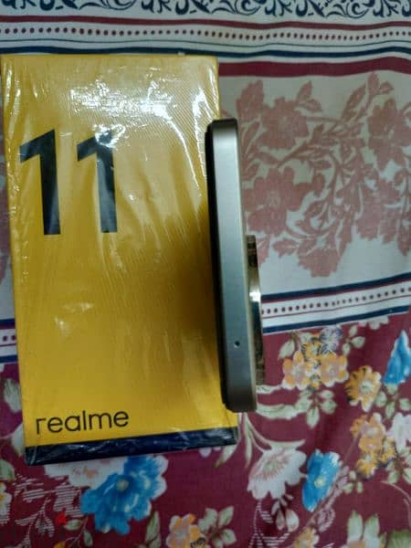 realme 11 4g 2