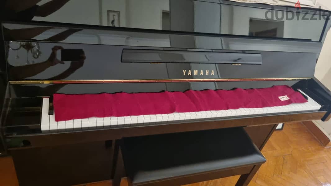 Yamaha piano 2