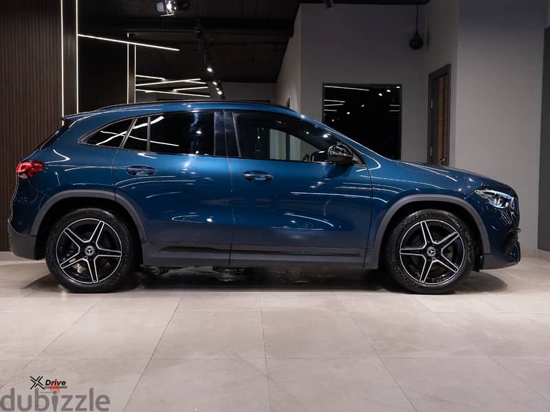 Mercedes-Benz GLA 200 2021 AMG 5