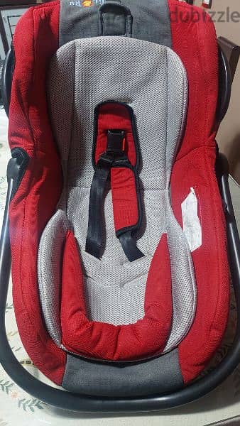 Car Seat بحالة ممتازة 2