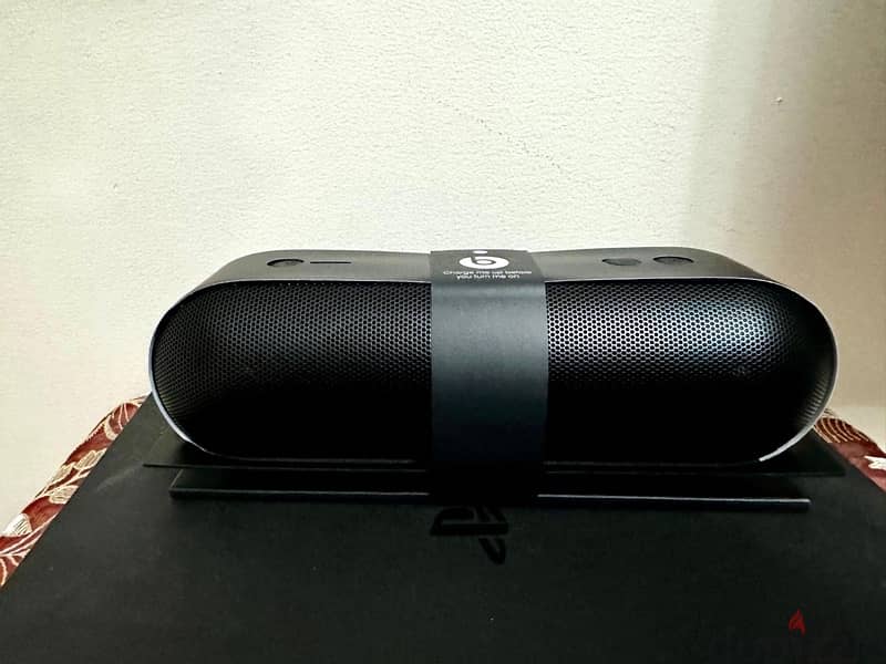 beats pill + speakers 2