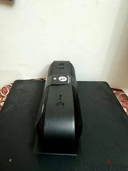 beats pill + speakers 3