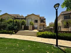 Corner villa for sale in Madinaty F3, immediate receipt, excellent location, 301 m 0