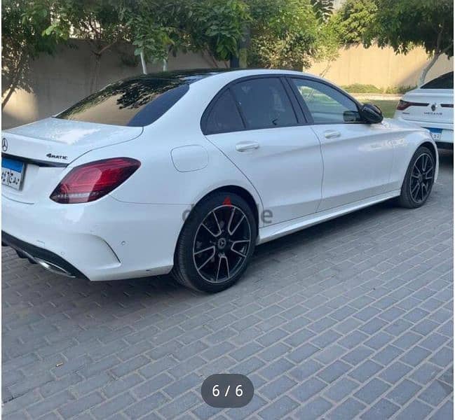 C200 2019 4matic EQbost 4