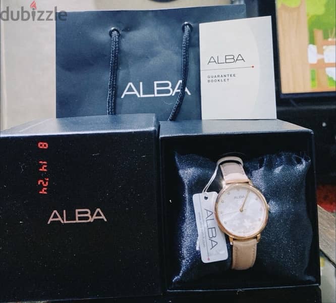 ALBA WOMAN WATCH 6