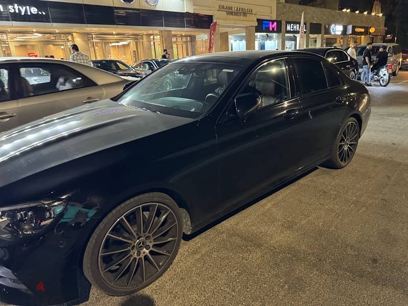 سياره E200 ٢٠٢٣ Amg للإيجار 2