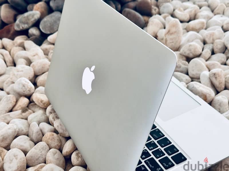 MacBook Air 2015 with everything 3