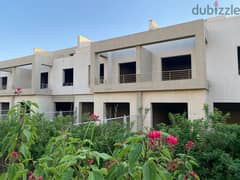 Townhouse in palm hills_265 m تاون هاوس للبيع في بالم هيلز الشيخ زايد