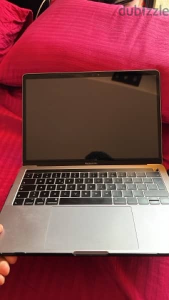 macbook pro 2018 2